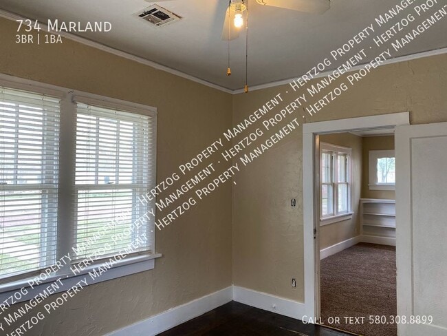 Building Photo - 734 Marland-