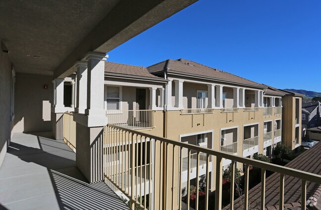 Building Photo - Villas at Monterosso