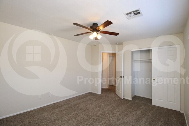 Building Photo - 8078 W Mary Jane Ln