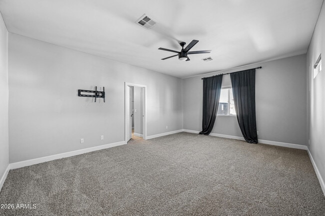 Building Photo - 1013 E Odeum Ln