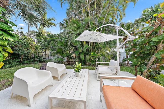 Building Photo - 1271 Morse Blvd