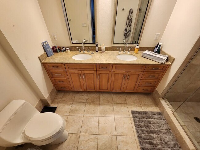 Building Photo - 331 Cleveland St