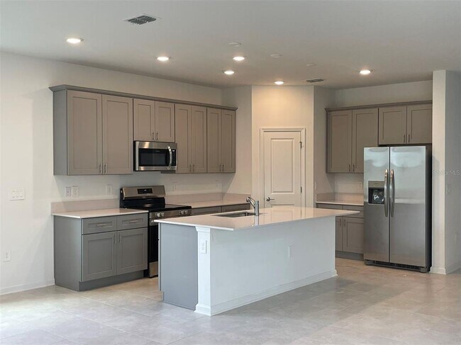 Building Photo - 2165 Sweet Honey Ln