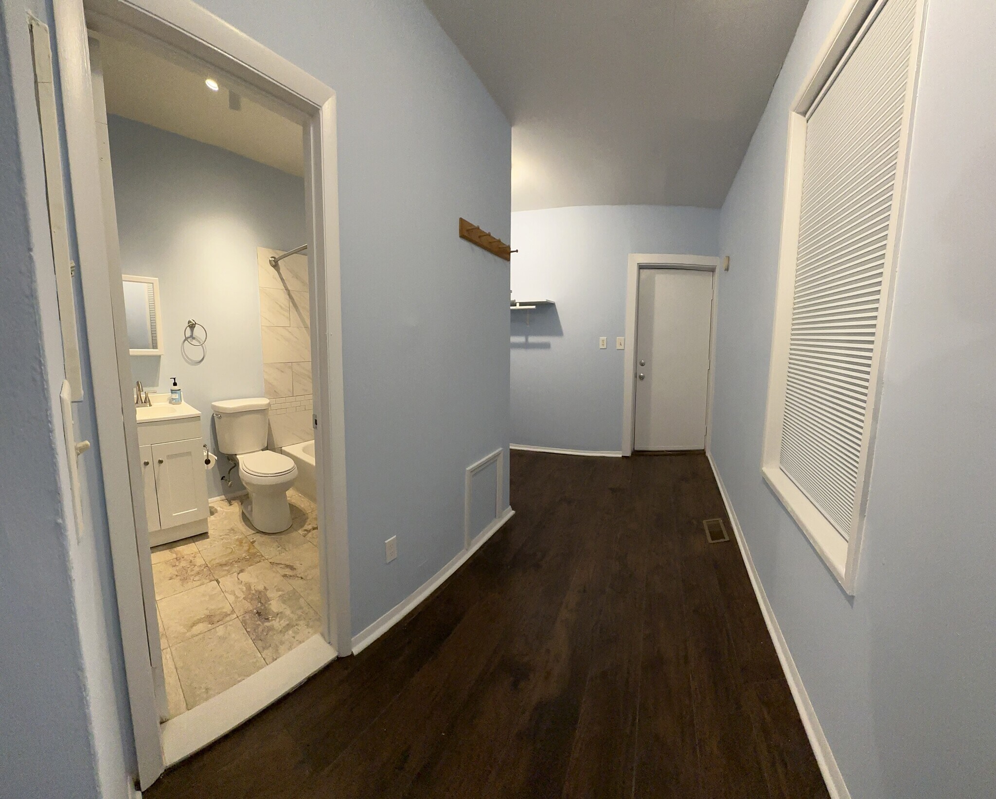 Primary suite hallway - 751 S 22nd St