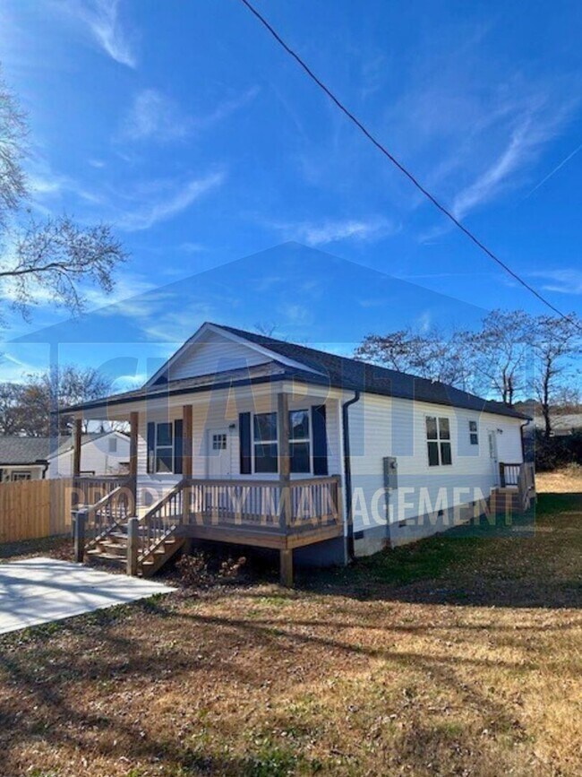 Primary Photo - *Brand New* 3 bedroom home!