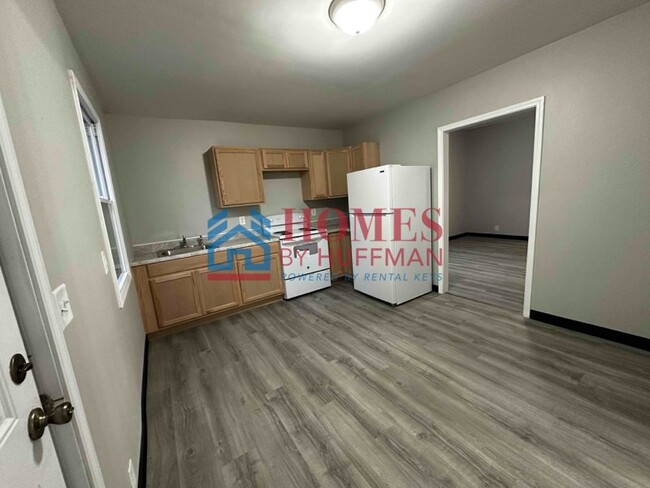 Building Photo - Two Bedroom Duplex | Updated