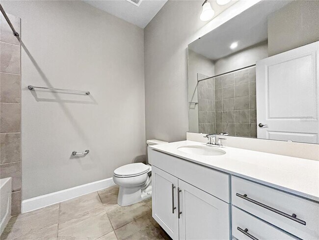 Building Photo - 10009 Daybreak Glen