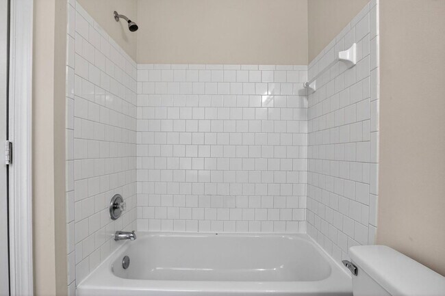 Building Photo - 46098 Lucca Way