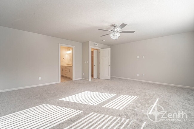 Building Photo - 4237 S Waters Edge Wy