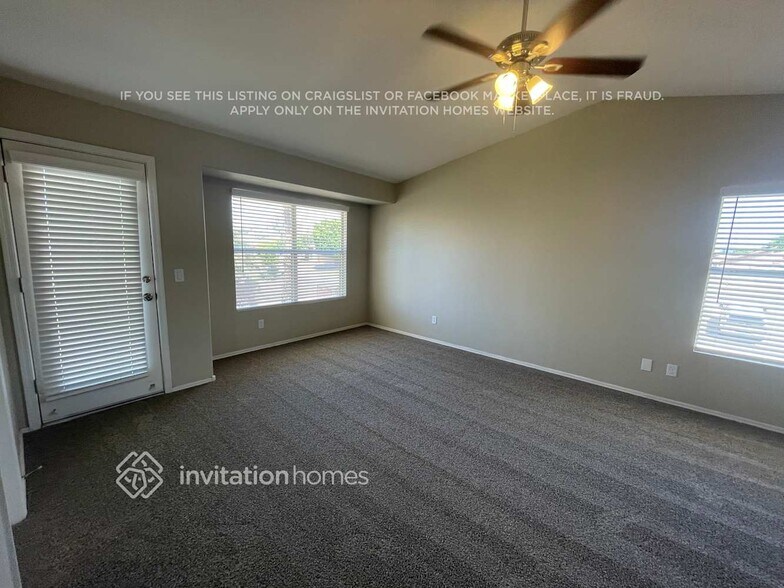 Building Photo - 7464 E Keats Ave