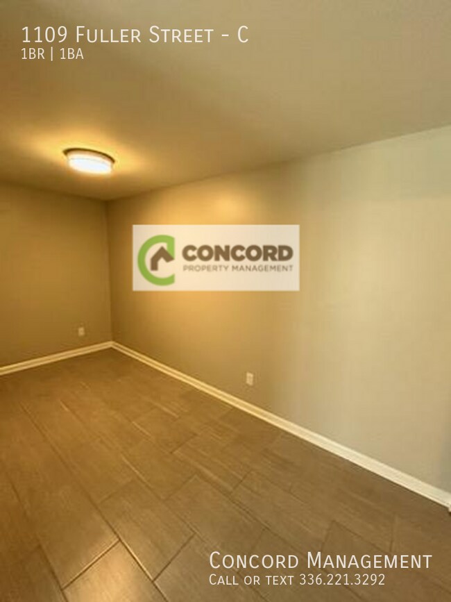 Building Photo - 1109 Fuller St