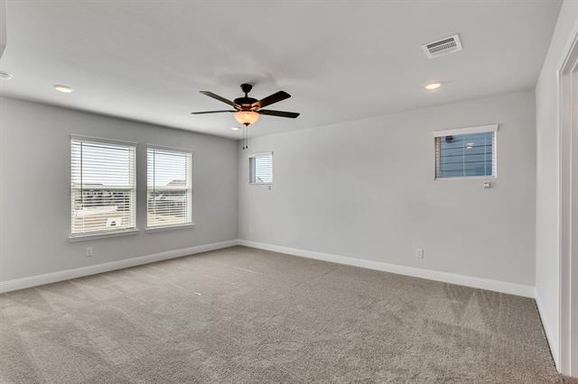 Building Photo - 1718 Zachary Ave