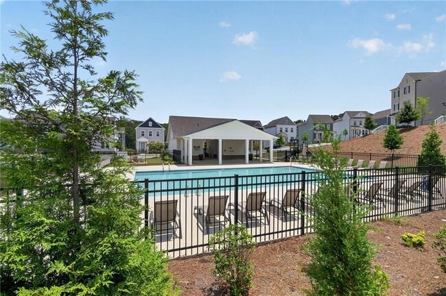 Building Photo - 1445 Creekside Cir NW