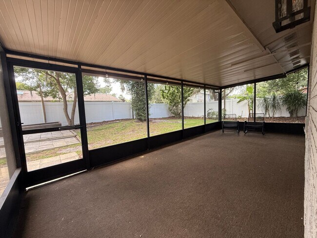 Building Photo - Beautiful Port Orange 4 Bed 2.5 Bath Serene Home Available IMMEDIATELY!