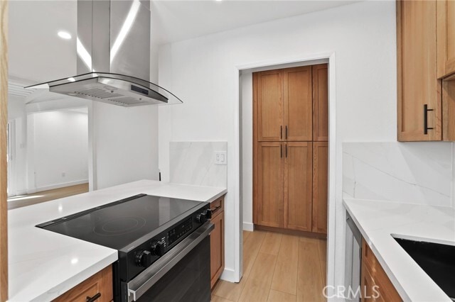 Building Photo - 1030 W MacArthur Blvd