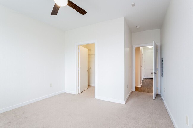 Building Photo - 1900 Barton Springs Rd