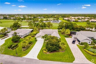 Building Photo - 12813 NW Cinnamon Way