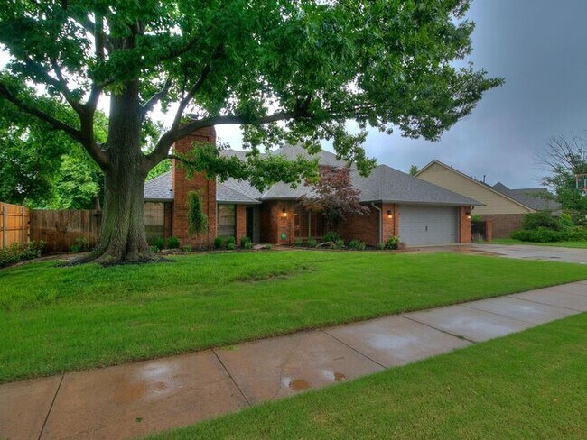 Building Photo - *Rare Find* Stunning Brookhaven 4 Bed 2.5 ...