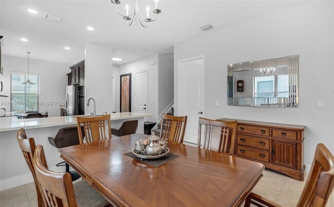 Building Photo - 3274 W 96 Pl