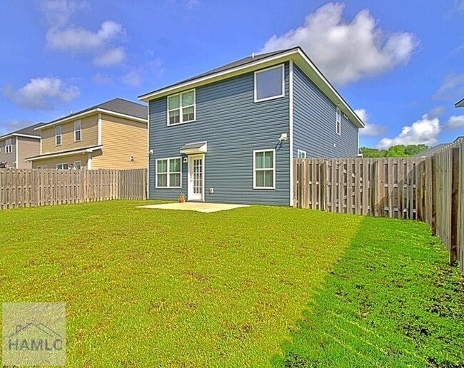 Building Photo - 587 Fairview Cir
