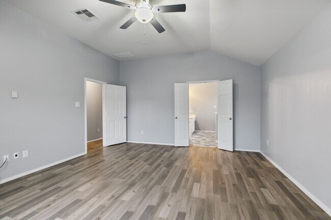 Building Photo - 8610 Twillingate Ln