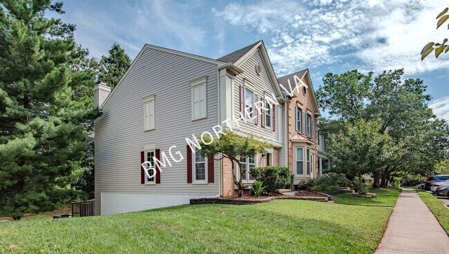 Building Photo - 43790 Laburnum Square