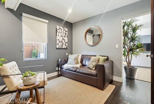 Building Photo - 6713 E Ocean Blvd