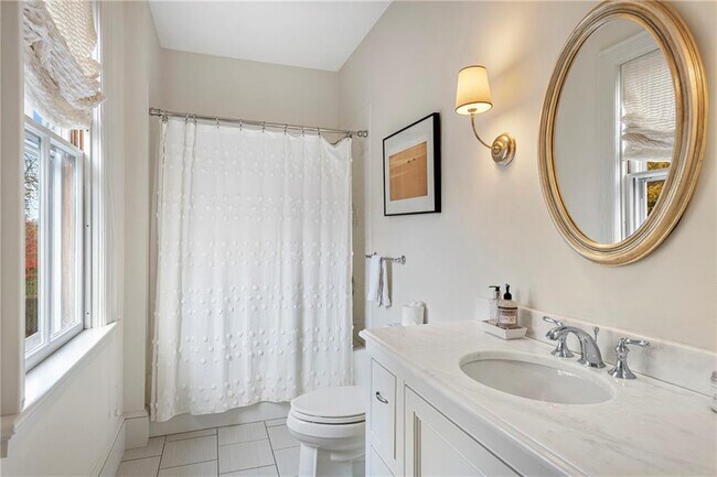 Building Photo - 15 Berkeley Ave