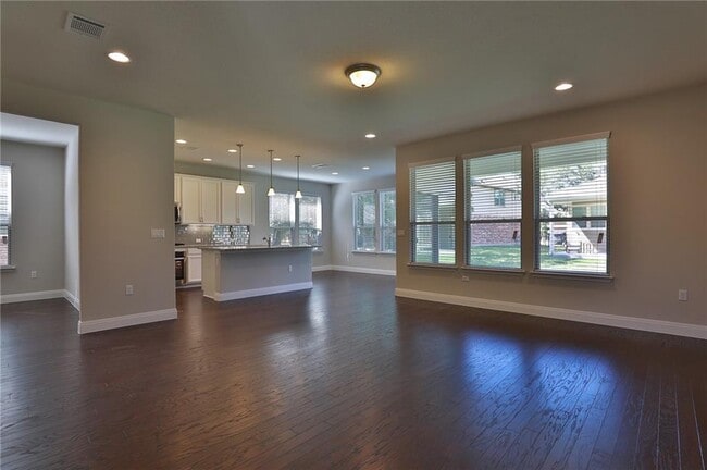 Building Photo - 10606 Turnbull Loop