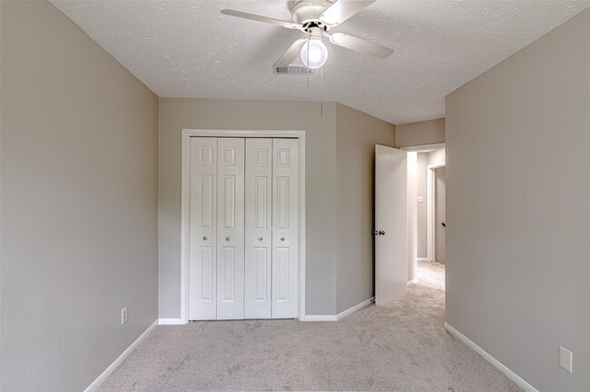 Building Photo - 14615 Cypress Valley Dr