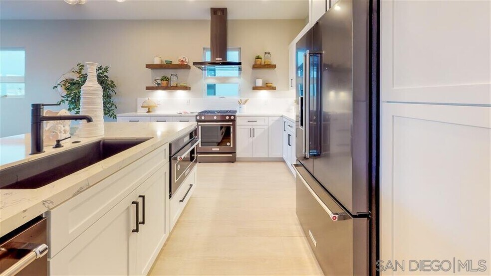 Building Photo - 184 Daisy Ave