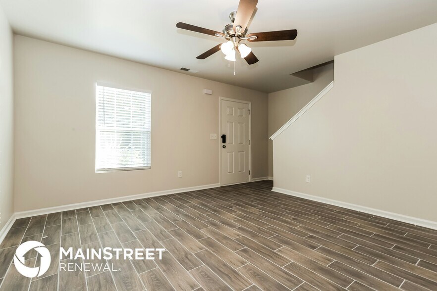 Building Photo - 135 SONOMA WOOD Trl