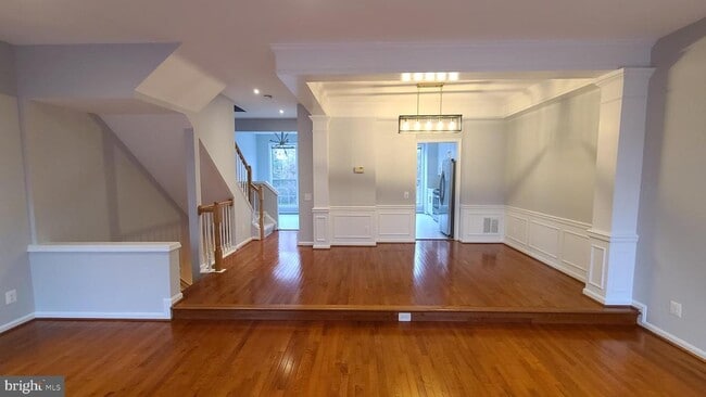 Building Photo - 47682 Sandbank Square