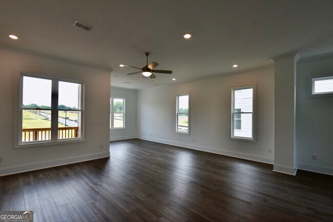 Building Photo - 1510 Westend Wy