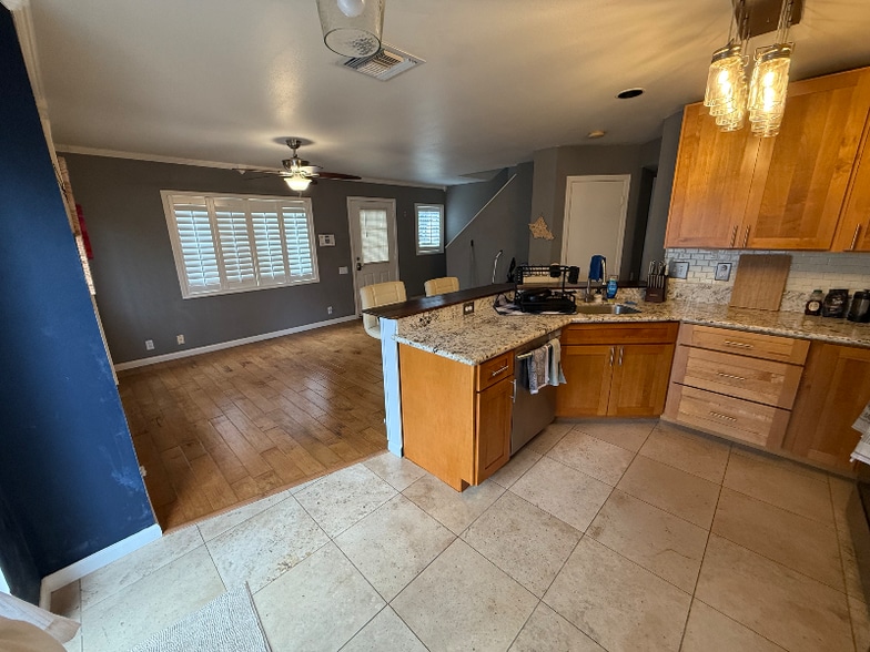 Building Photo - 91-542 Makalea St