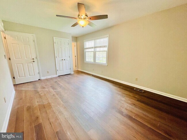 Building Photo - 2125 Aquia Dr