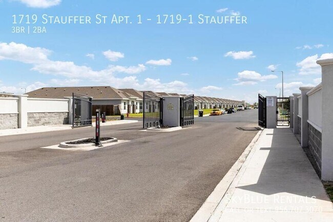Building Photo - 1719 Stauffers St