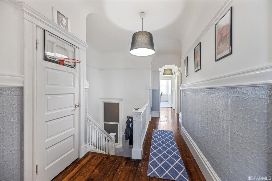 Building Photo - 1058 Divisadero St