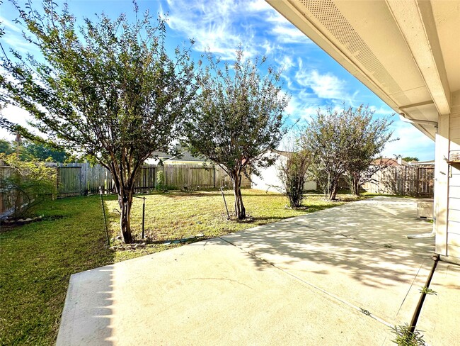 Building Photo - 17203 Valemist Ct