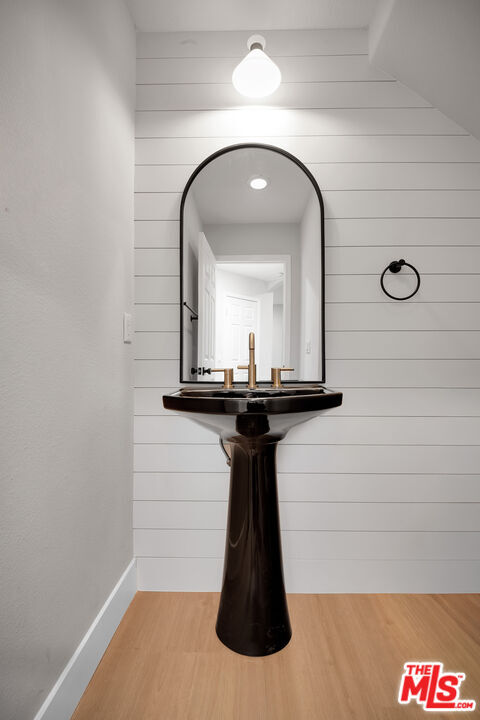 Building Photo - 24130 Tango Dr