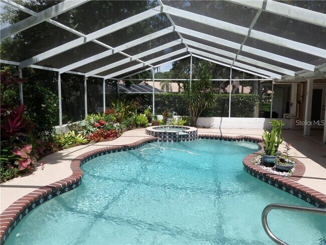 Building Photo - 3601 Garden Lakes Clenet