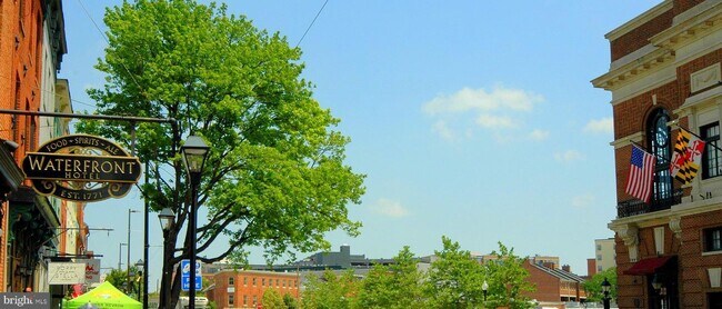 Building Photo - 706 S Bond St