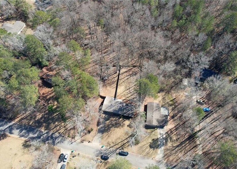 Building Photo - 115 Hollybrook Rd