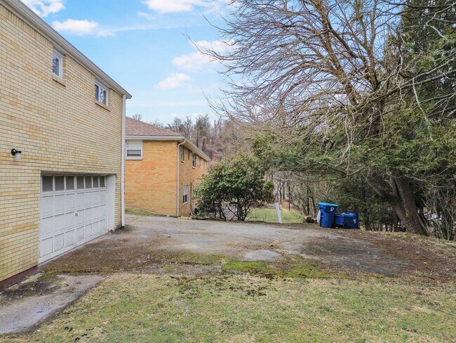 Building Photo - READY for Move-In! Fully RENOVATED 3 bedroom in PENN HILLS!