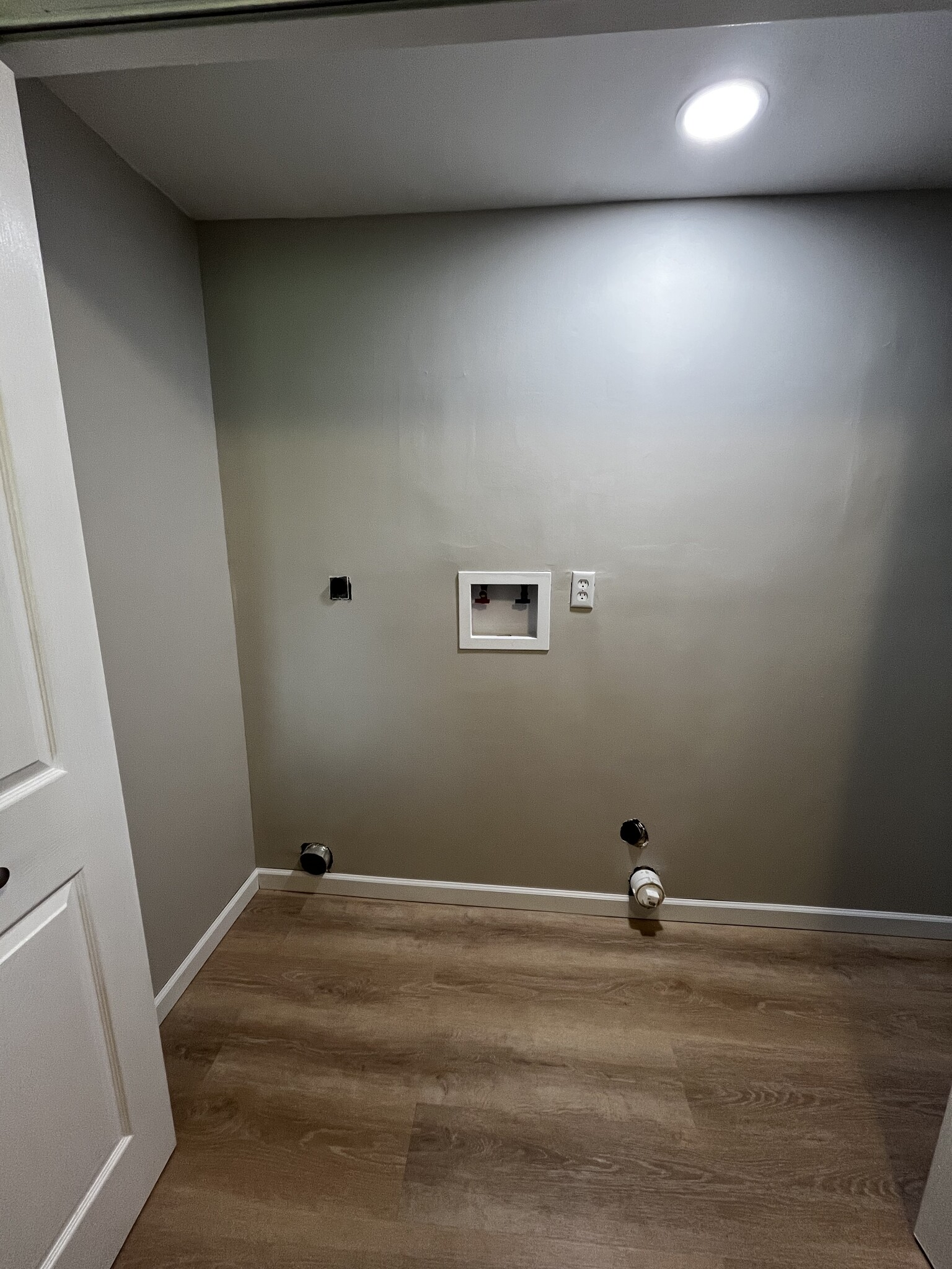 Washer/Dryer connections - 56 Suncrest Dr