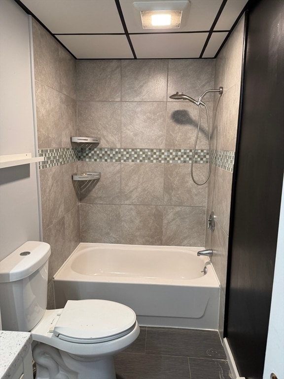 Building Photo - 17 Nichols St