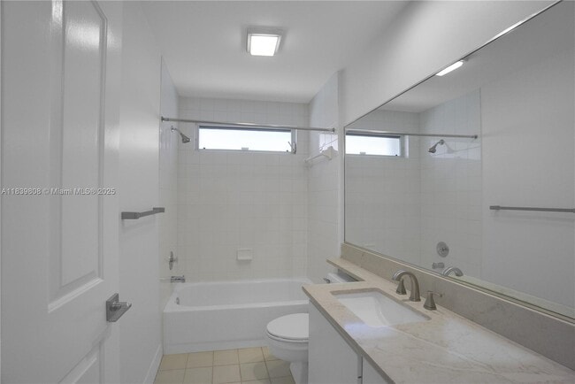 Building Photo - 9189 Sun Terrace Cir