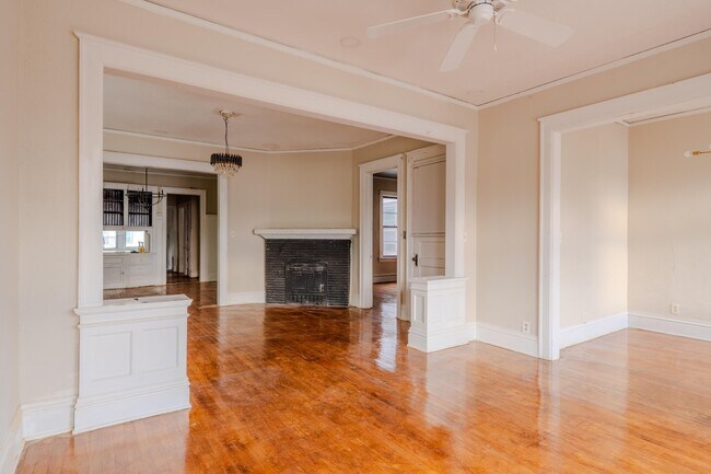 Building Photo - 1148 N 33rd St