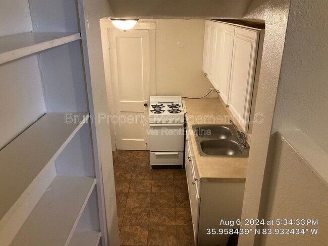 Building Photo - 1628 Clinch Ave