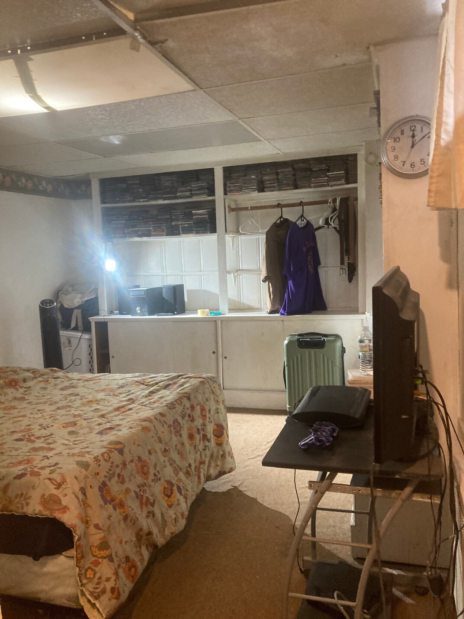 Full /twin bed fits nicely builtin clothing unit - 764 Lenore Ln